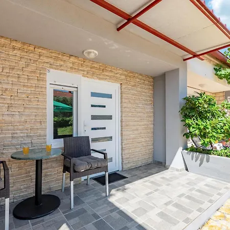 Casa de Férias Lovely In With House A Mountain View Seline